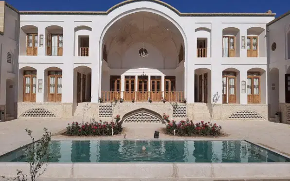 Kashan Falahati 30 1
